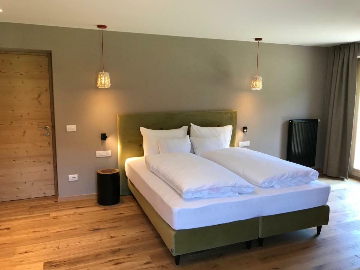 Klein Fein Hotel Zum Graf Planca di Sopra Eksteriør billede